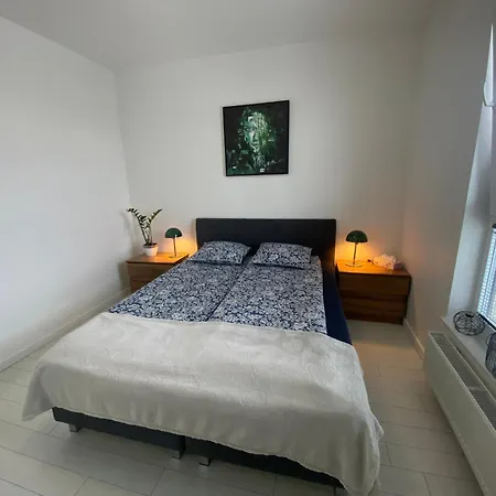 Ann 16 Pietro Z Widokiem Na Morze Гданьск